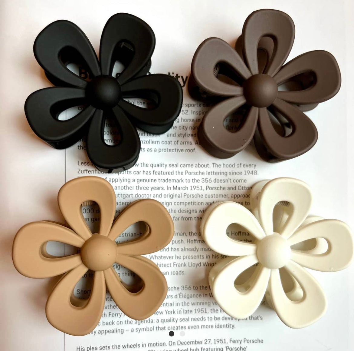 Medium Flower Claw Clips